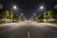 学校道路照明设计指南：兼顾通行安全、视觉舒适与节能降耗
