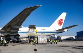 欧盟空运专线的时效与成本平衡：跨境物流的稳定性重构